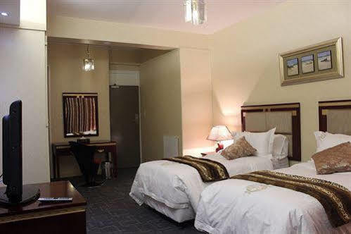 Chez Hotel Inn Johannesburg Zewnętrze zdjęcie
